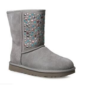 UGG Classic Short II Stud Charcoal Women's Boot Never Worn Y2K